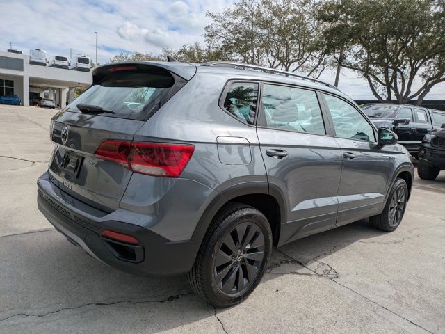 Used 2023 Volkswagen Taos S image 4