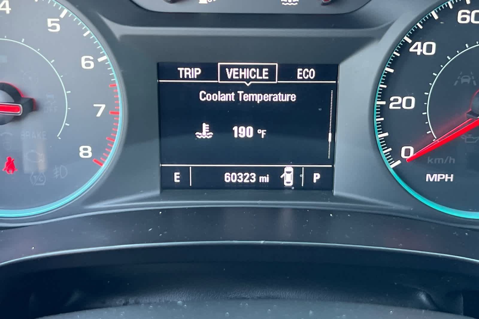 Used 2020 Chevrolet Malibu LT FWD image 24