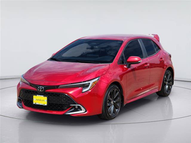 Used 2025 Toyota Corolla XSE FWD image 3