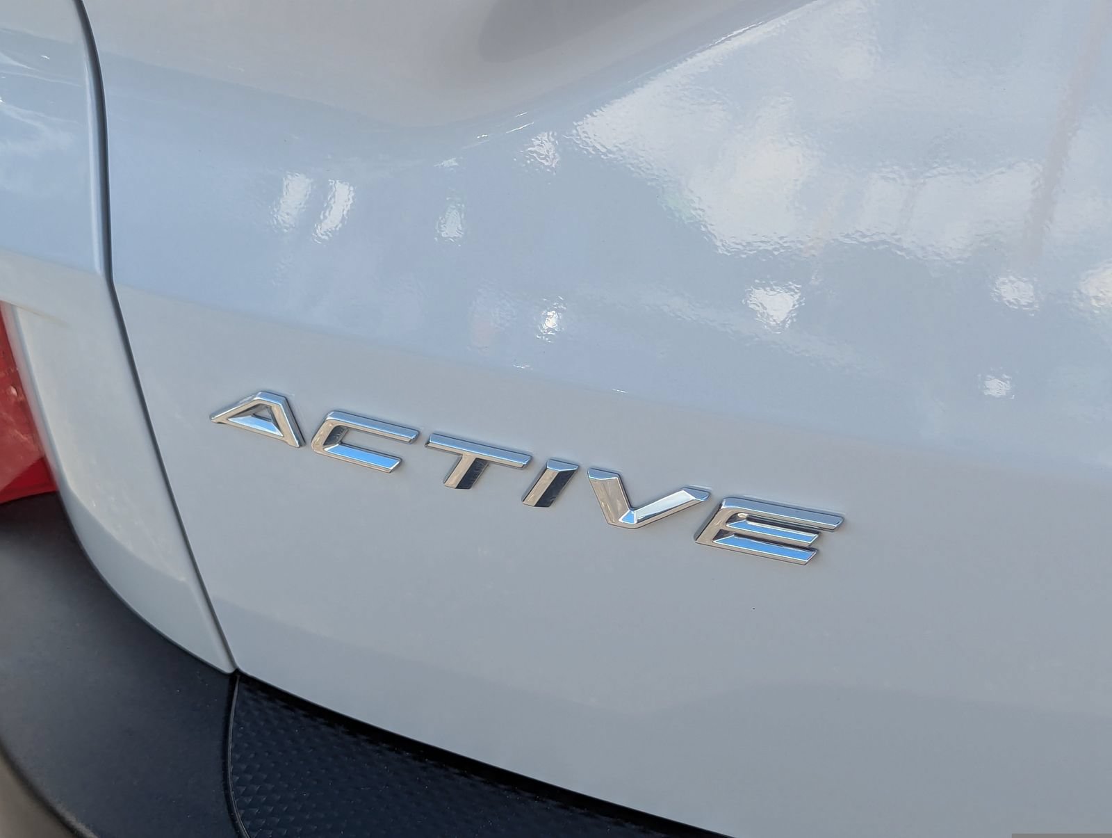 Certified 2025 Ford Escape Active FWD image 17