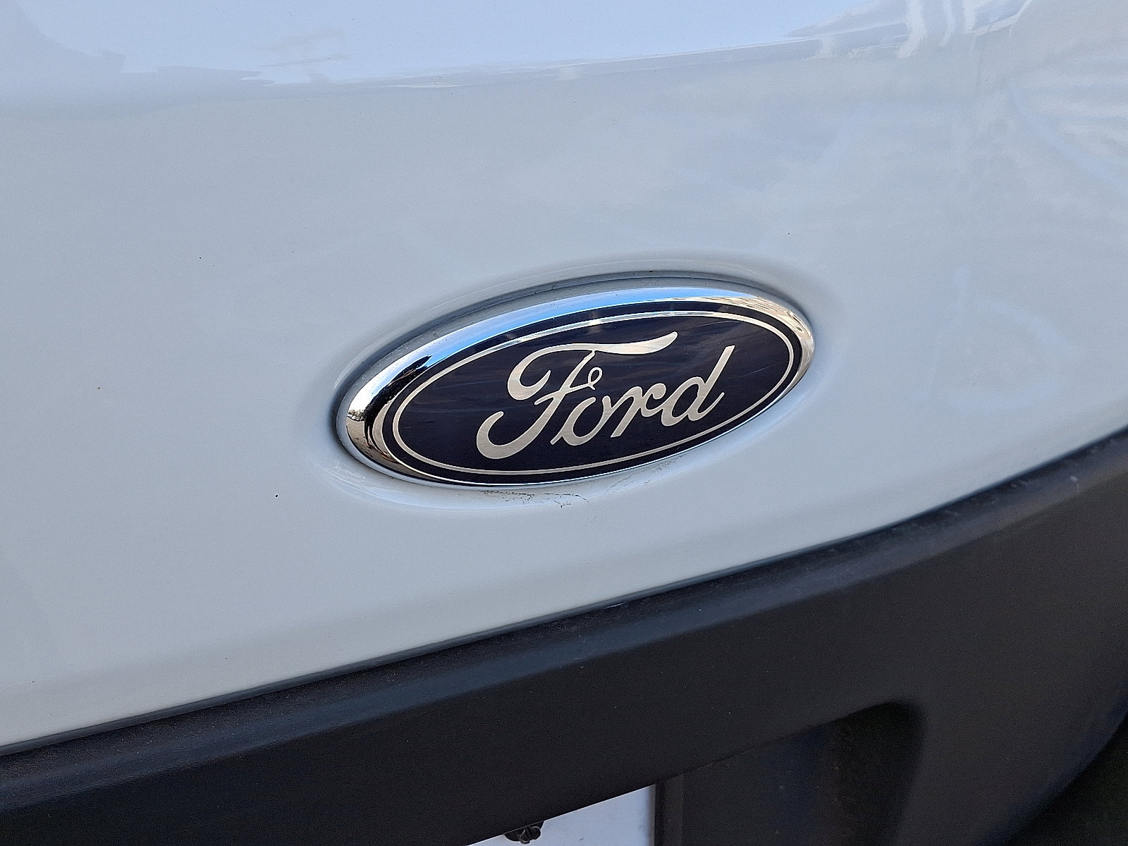 Certified 2024 Ford Transit 250 Low Roof w/ Exterior Upgrade Package image 27