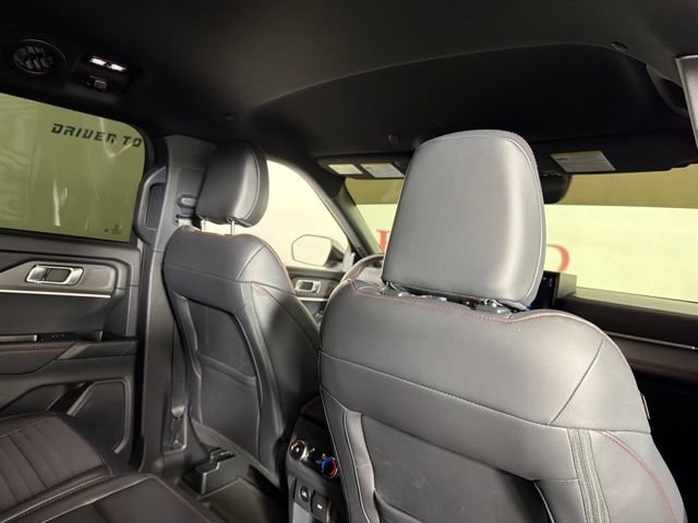 Certified 2025 Ford Explorer ST-Line RWD image 38