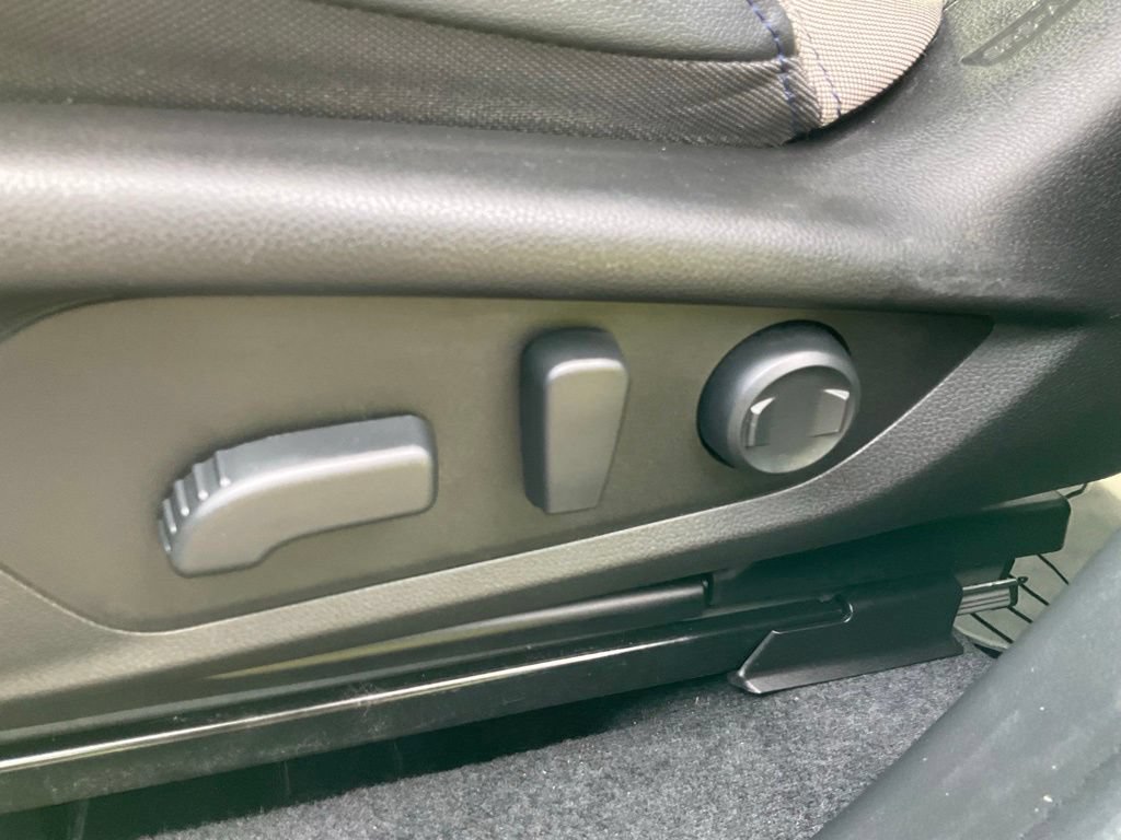 Used 2025 Subaru Forester Premium AWD/4WD image 20
