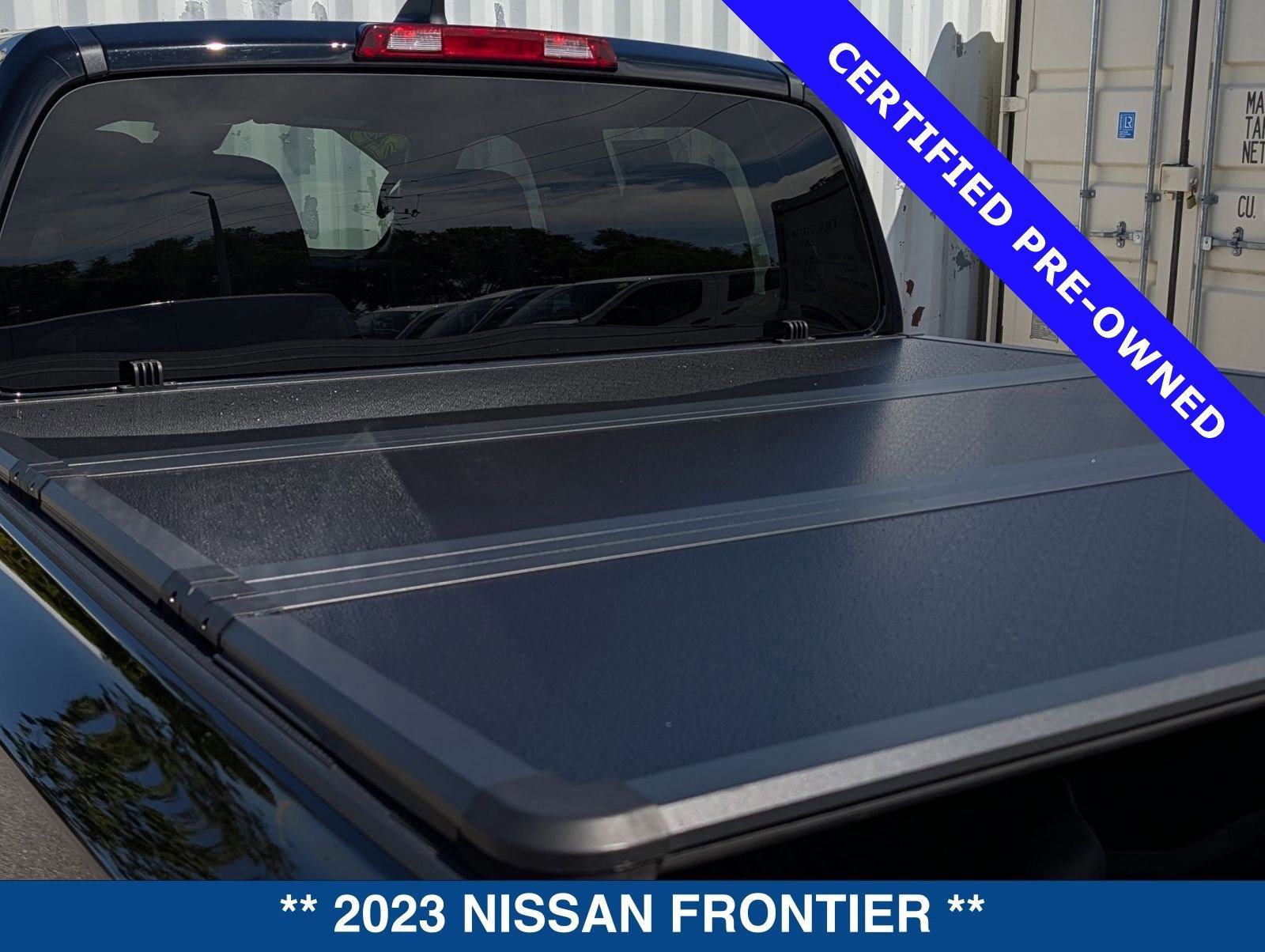Used 2023 Nissan Frontier SV w/ Midnight Edition Package image 14