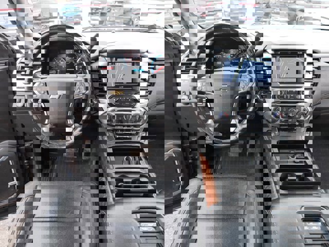 Used 2020 Chevrolet Suburban Premier image 20