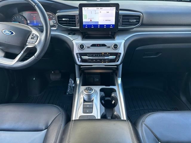 Certified 2022 Ford Explorer XLT w/ Equipment Group 202A RWD image 18