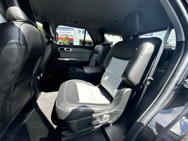 Certified 2022 Ford Explorer XLT w/ Equipment Group 202A RWD image 20