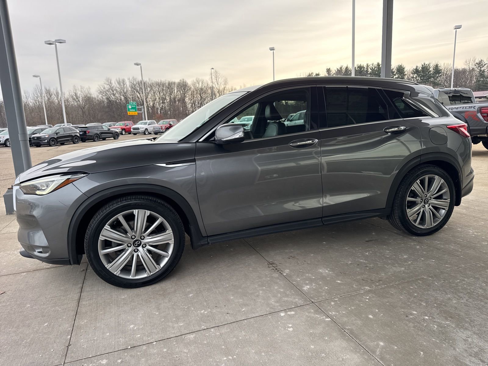 Used 2020 INFINITI QX50 Sensory w/ Climate Package image 7