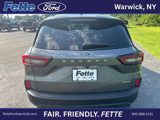 Certified 2026 Ford Escape ST-Line AWD/4WD image 10