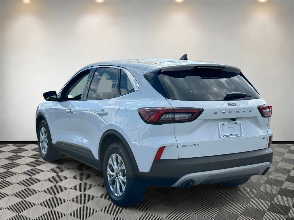 Certified 2023 Ford Escape Active w/ Tech Pack #1 AWD/4WD image 5
