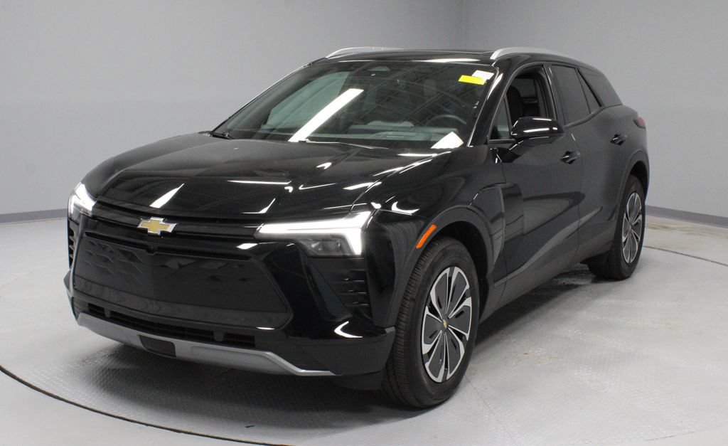 Used 2024 Chevrolet Blazer EV LT AWD/4WD image 7