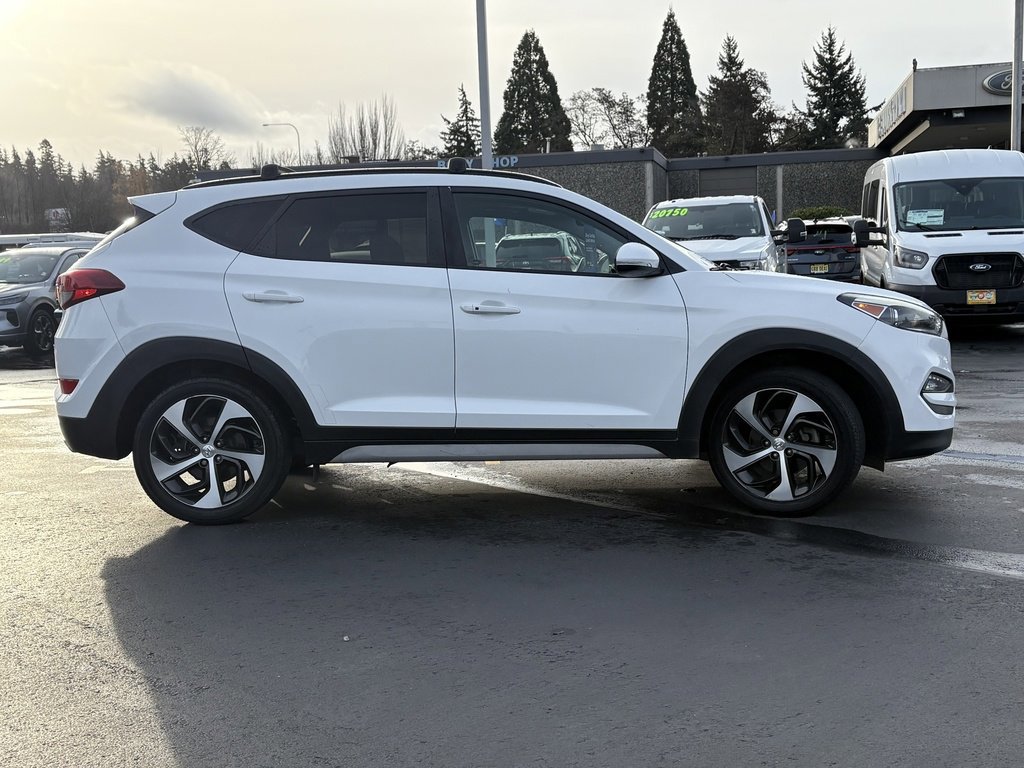 Used 2018 Hyundai Tucson Value w/ Cargo Package image 2