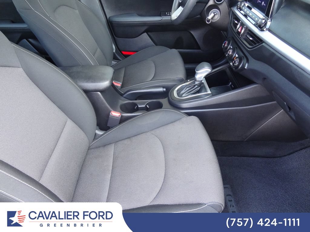 Used 2022 Kia Forte LXS w/ LXS Technology Package FWD image 11