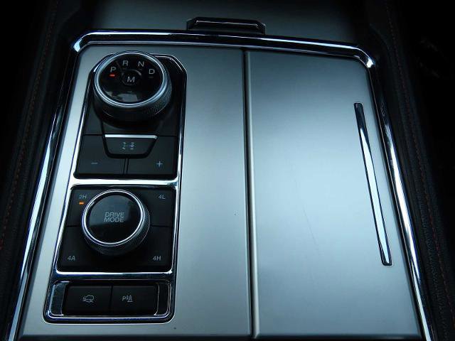 Certified 2024 Ford Expedition Timberline image 32