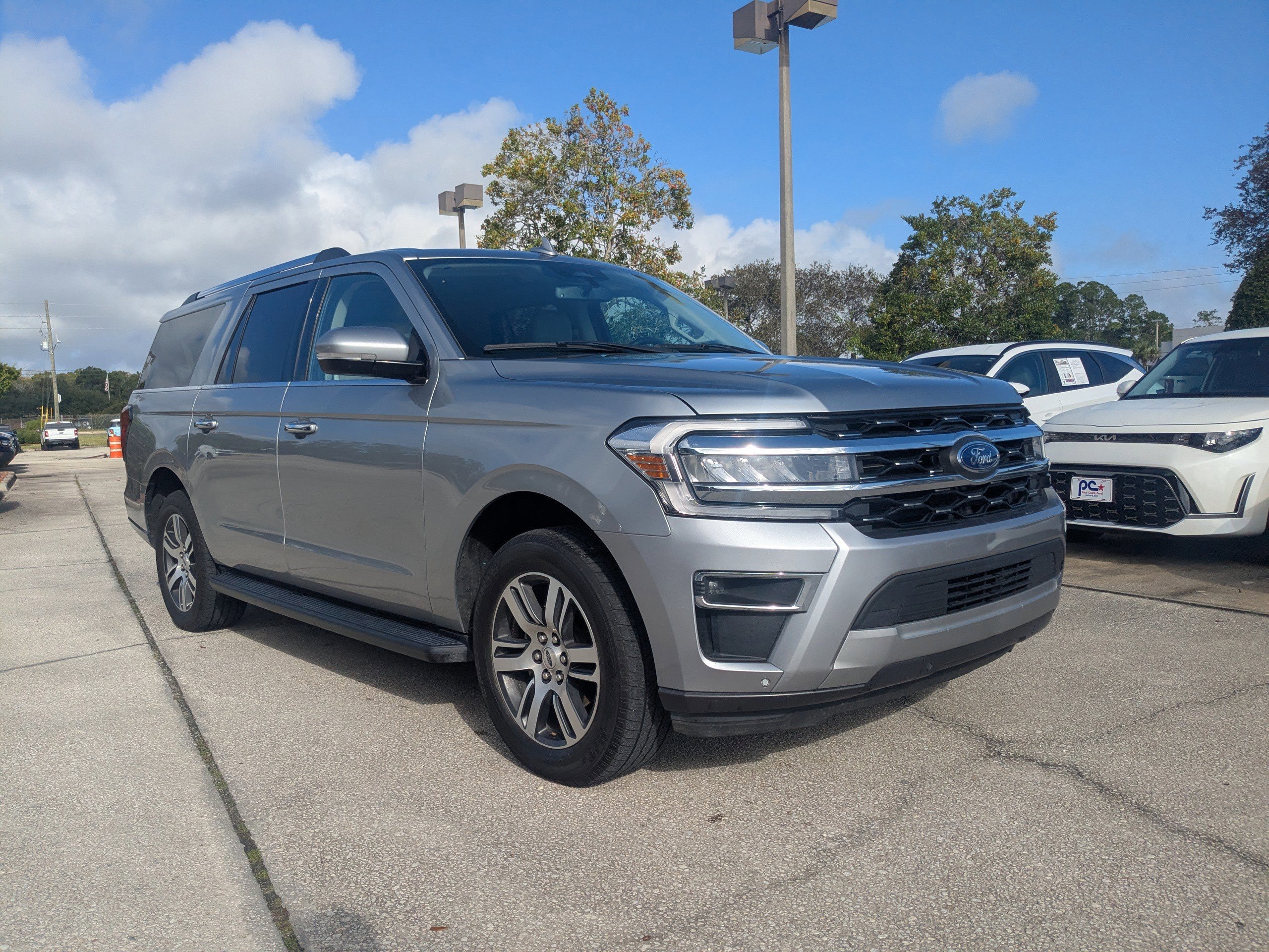 Certified 2024 Ford Expedition Max Limited image 8