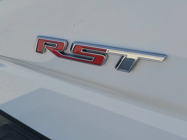 Used 2024 Chevrolet Silverado 1500 RST AWD/4WD image 7