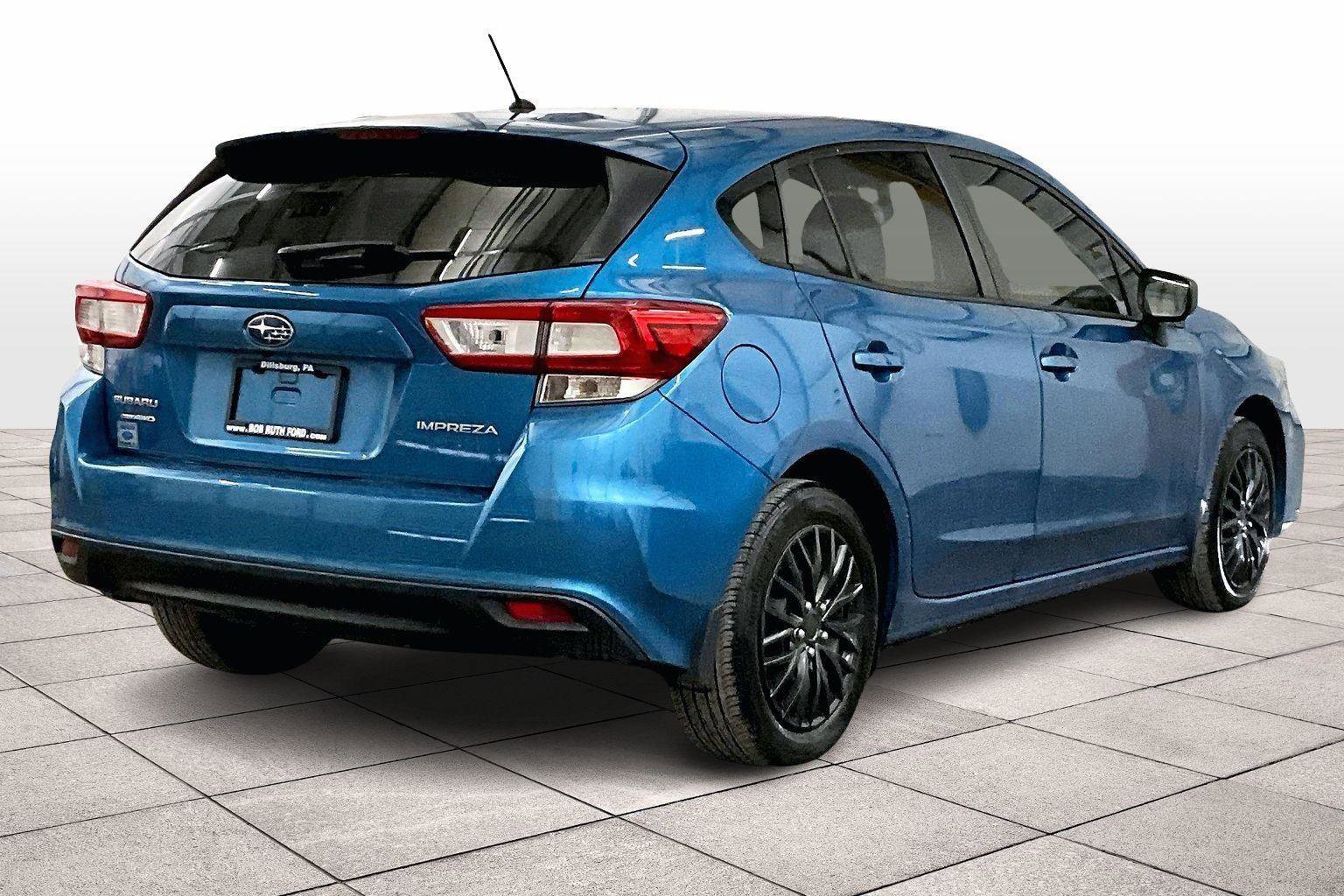 Used 2019 Subaru Impreza 2.0i image 3