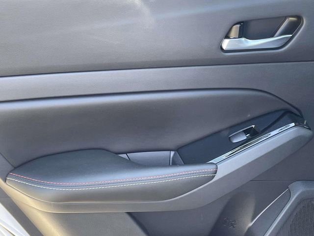 Used 2023 Nissan Altima 2.5 SR w/ SR Premium Package image 10