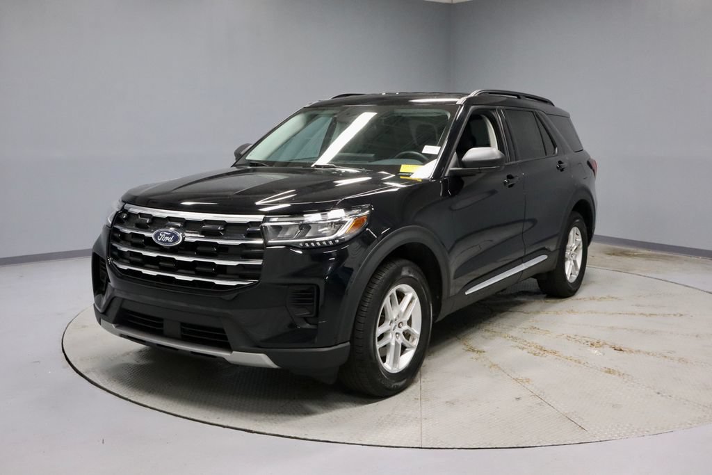 Certified 2025 Ford Explorer Active AWD/4WD image 7