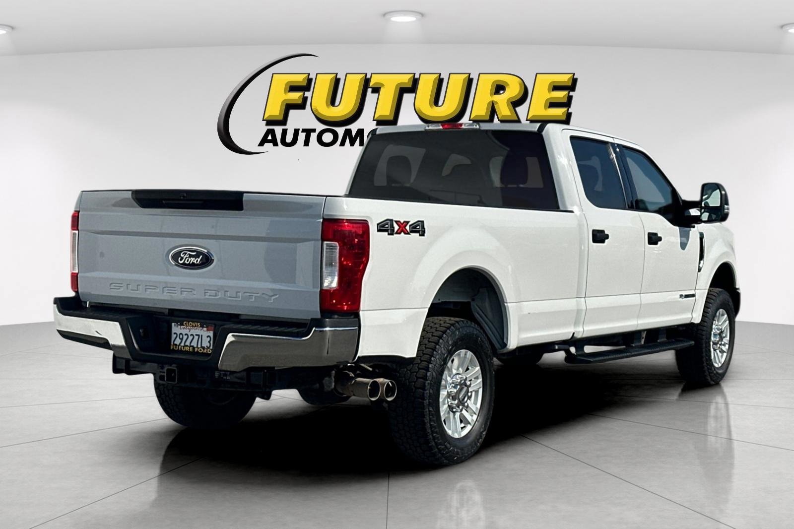 Certified 2019 Ford F250 XLT image 5