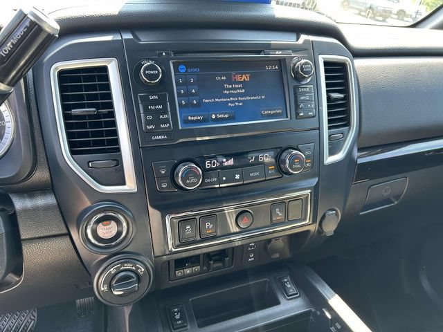 Used 2018 Nissan Titan SV w/ SV Convenience Package AWD/4WD image 25