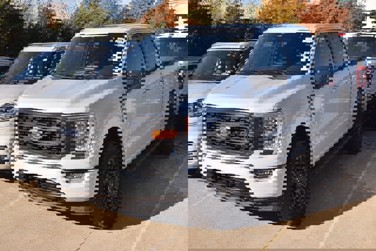 Certified 2022 Ford F150 XLT w/ Equipment Group 302A High image 1