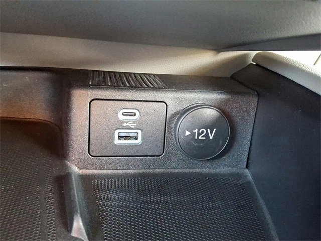 Certified 2023 Ford Escape Platinum w/ Premium Technology Package image 25