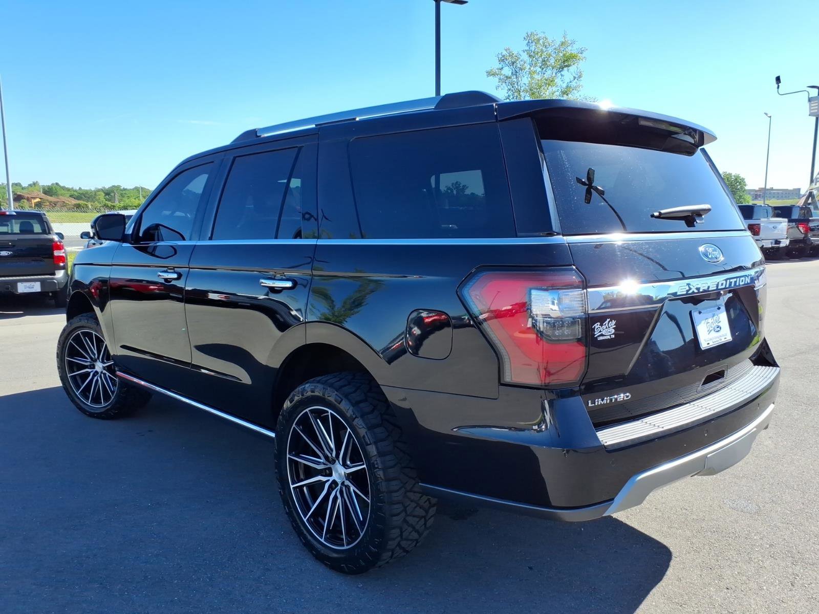 Certified 2019 Ford Expedition Limited w/ Equipment Group 301A AWD/4WD image 5
