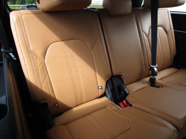 Certified 2023 Ford Expedition Max Platinum AWD/4WD image 13