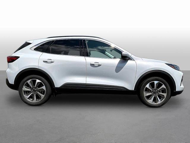 Certified 2025 Ford Escape Platinum AWD/4WD image 8