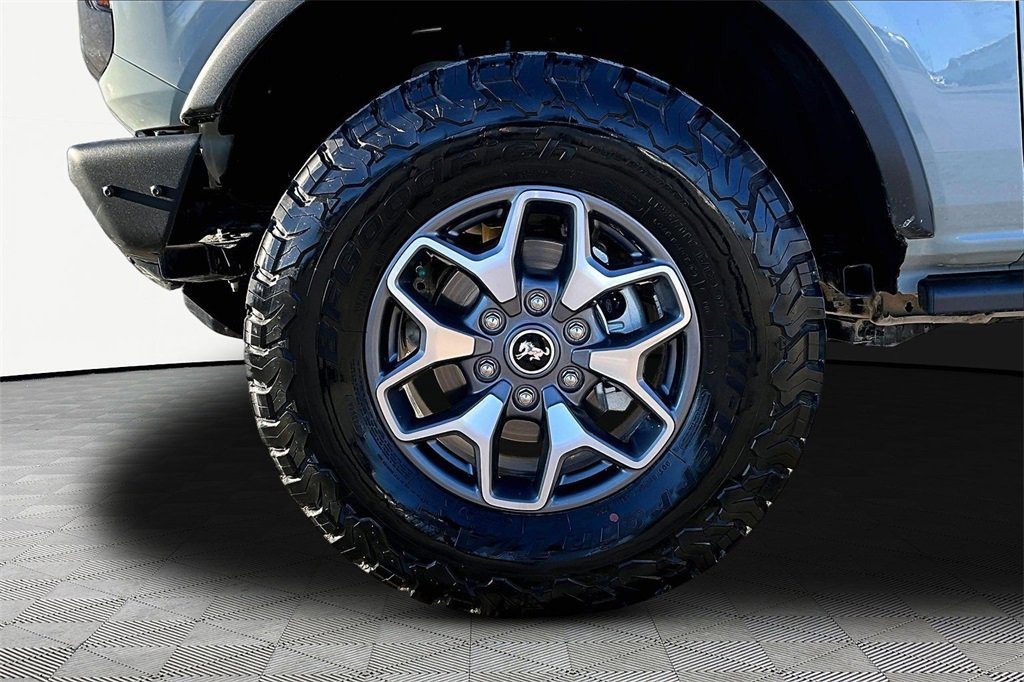 Certified 2024 Ford Bronco Badlands image 11