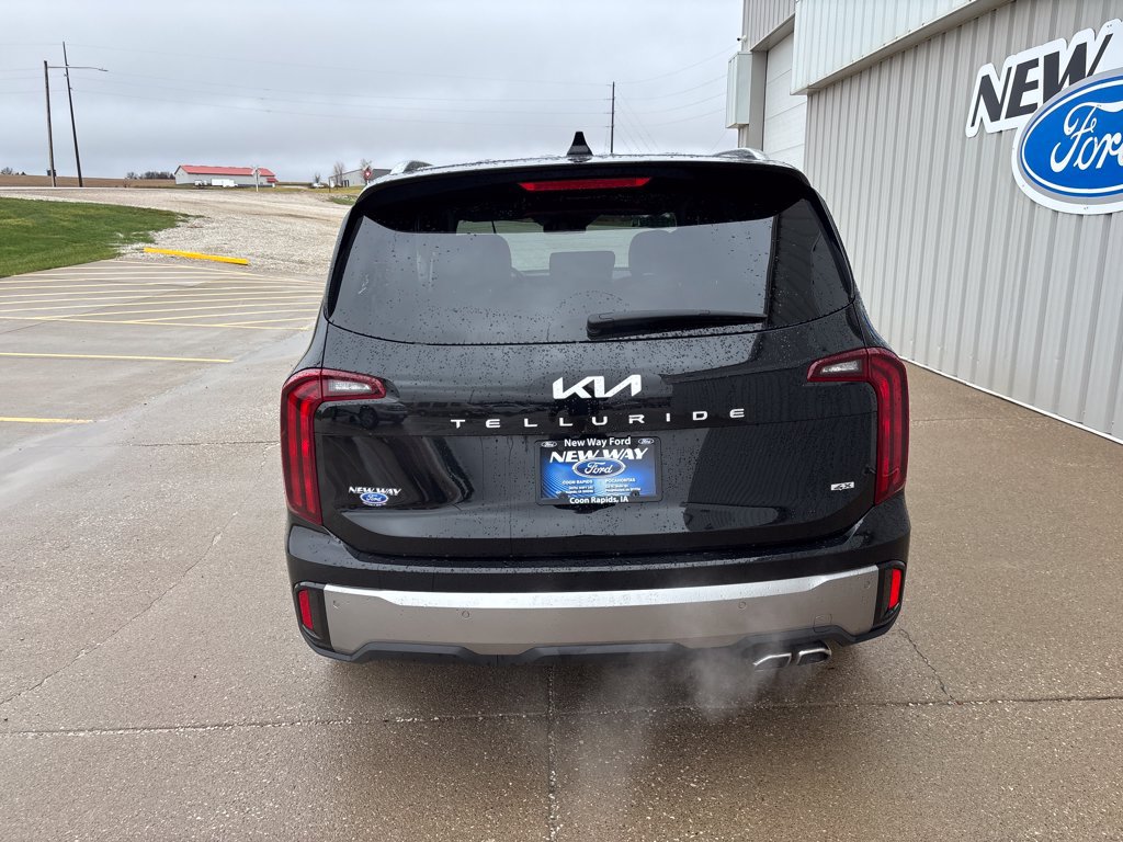 Used 2025 Kia Telluride S AWD/4WD image 7