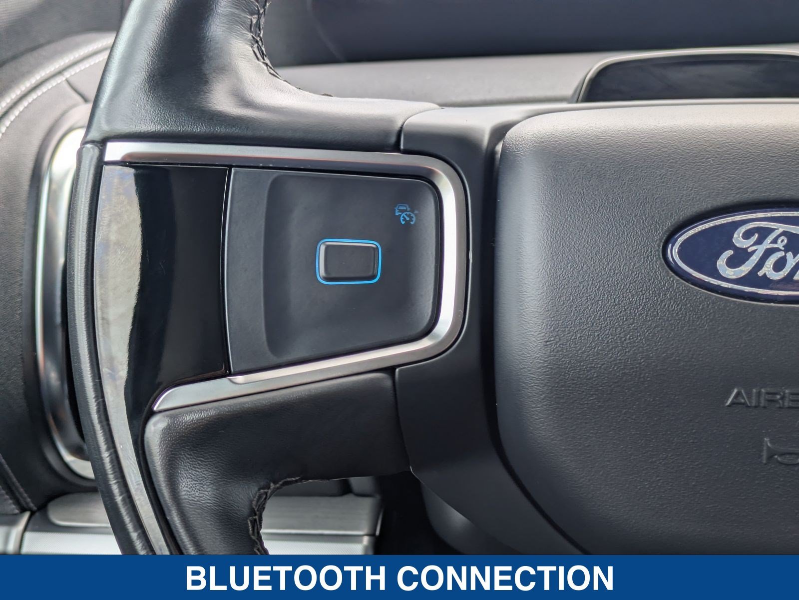 Certified 2025 Ford Expedition Platinum w/ Driver's Package AWD/4WD image 29