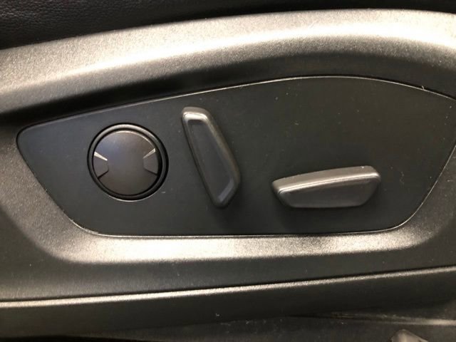 Certified 2022 Ford Explorer ST-Line w/ Class IV Trailer Tow Package image 39