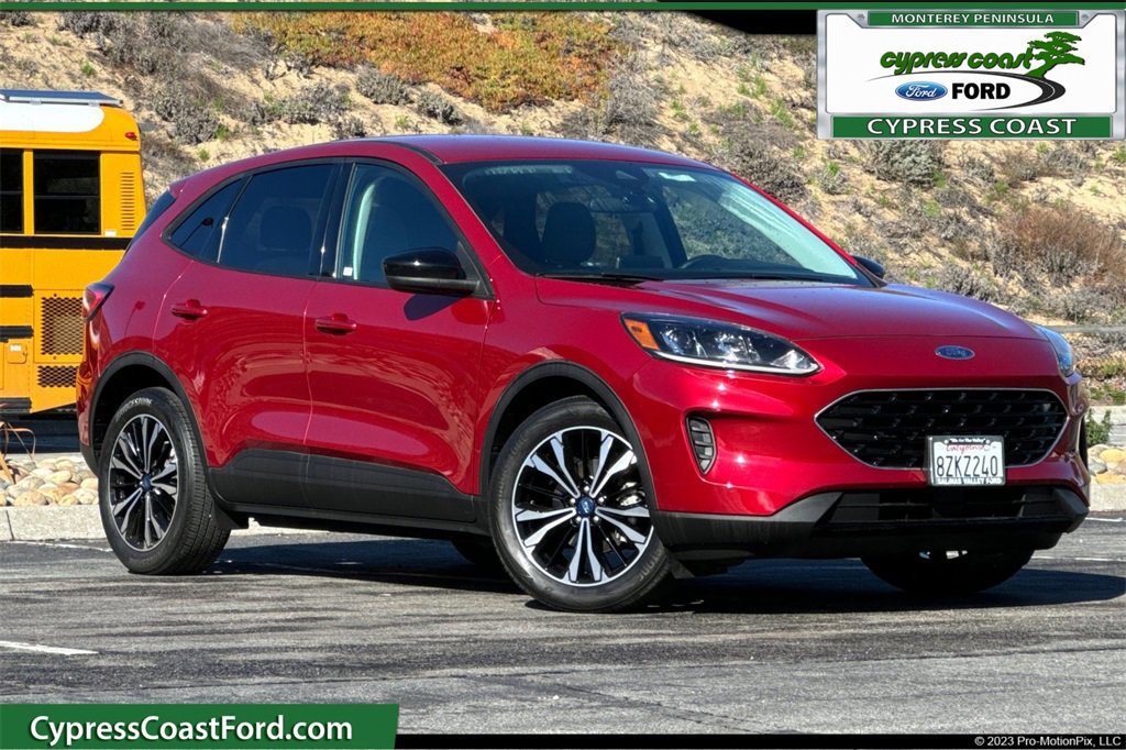 Certified 2021 Ford Escape SE w/ SE Sport Appearance Package image 7