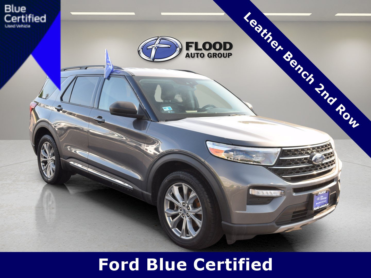 Certified 2021 Ford Explorer XLT w/ Equipment Group 202A AWD/4WD image 1
