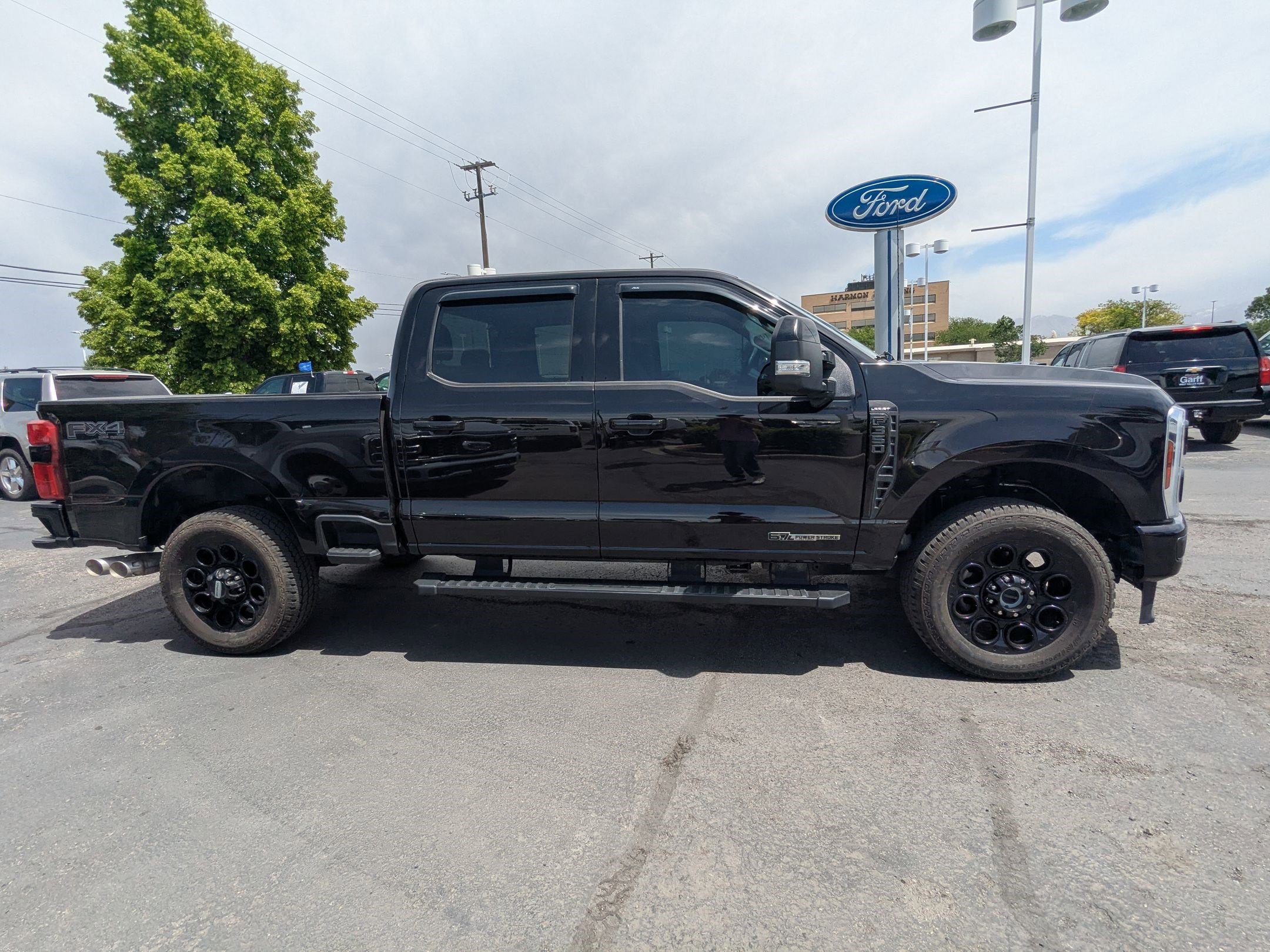 Certified 2025 Ford F350 Lariat w/ Black Appearance Package AWD/4WD image 2