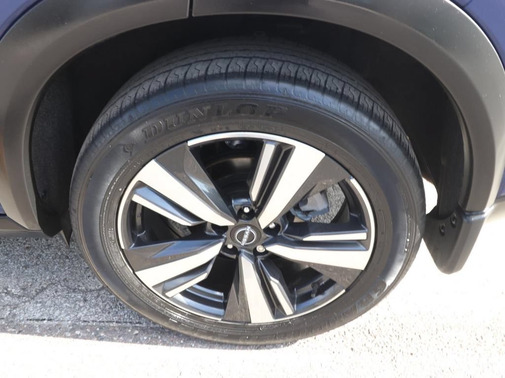Used 2023 Nissan Rogue Platinum AWD/4WD image 23