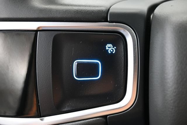 Certified 2025 Ford Expedition Active AWD/4WD image 18