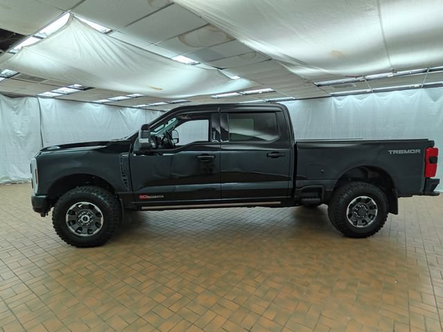 Certified 2024 Ford F250 Lariat w/ Lariat Ultimate Package AWD/4WD image 3