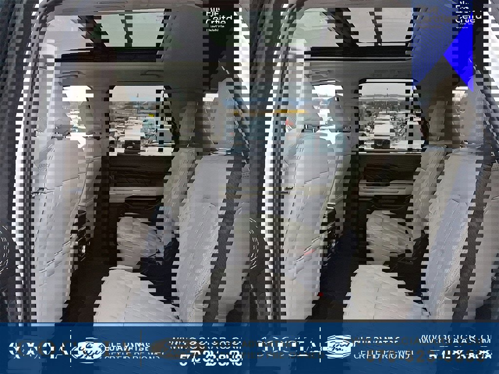 Certified 2020 Ford Expedition Platinum image 11