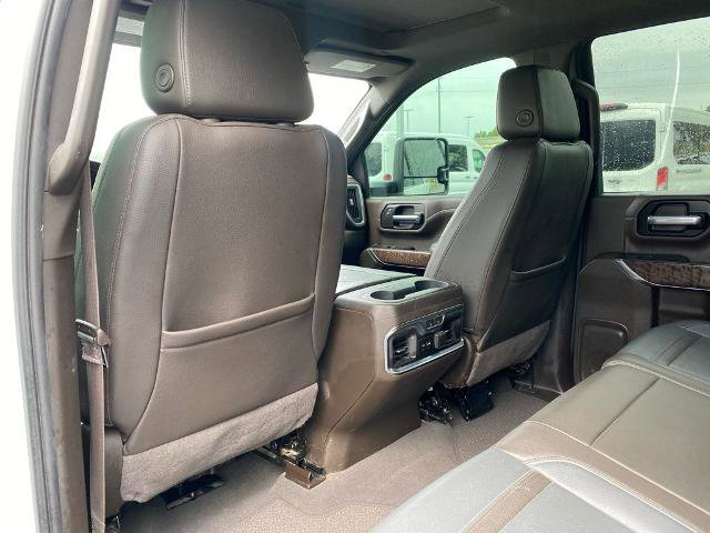 Used 2023 GMC Sierra 2500 Denali w/ Denali Ultimate Package AWD/4WD image 30