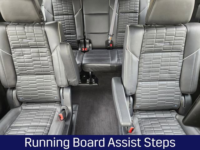 Used 2023 Cadillac Escalade ESV Sport Platinum w/ LPO, Floor Liner Package AWD/4WD image 17