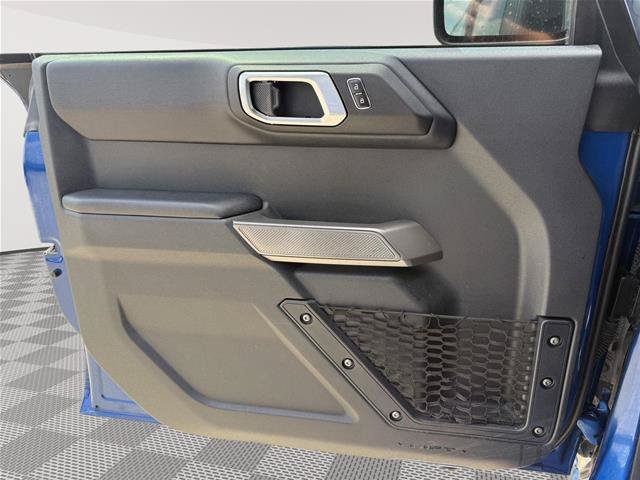 Certified 2021 Ford Bronco First Edition AWD/4WD image 15