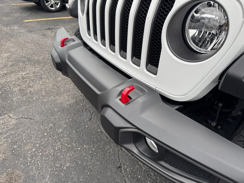 Used 2022 Jeep Wrangler Unlimited Rubicon w/ Xtreme Recon 35" Tire Package AWD/4WD image 8