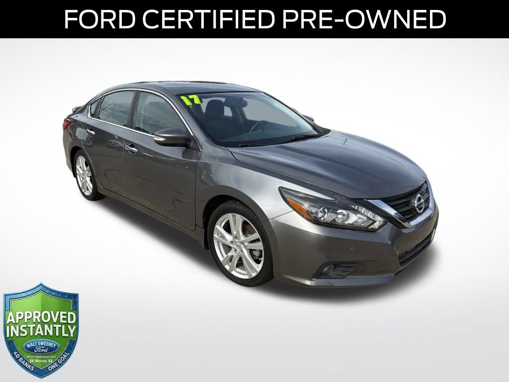 Used 2017 Nissan Altima 3.5 SL w/ 3.5SL Technology Package
