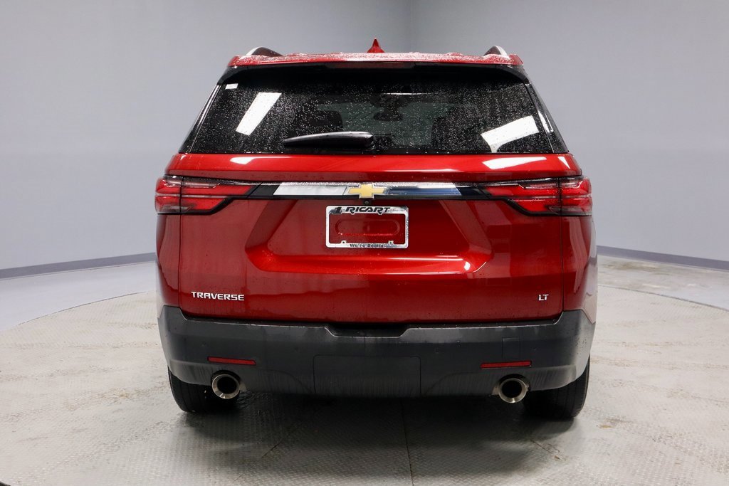 Used 2023 Chevrolet Traverse LT image 4