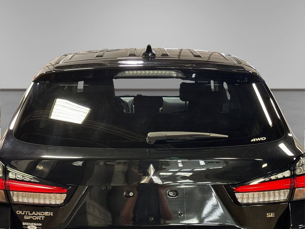 Used 2025 Mitsubishi Outlander Sport SE AWD/4WD image 18