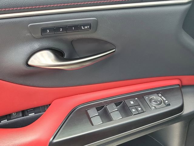 Used 2020 Lexus ES 350 F Sport w/ Accessory Package 2 FWD image 15