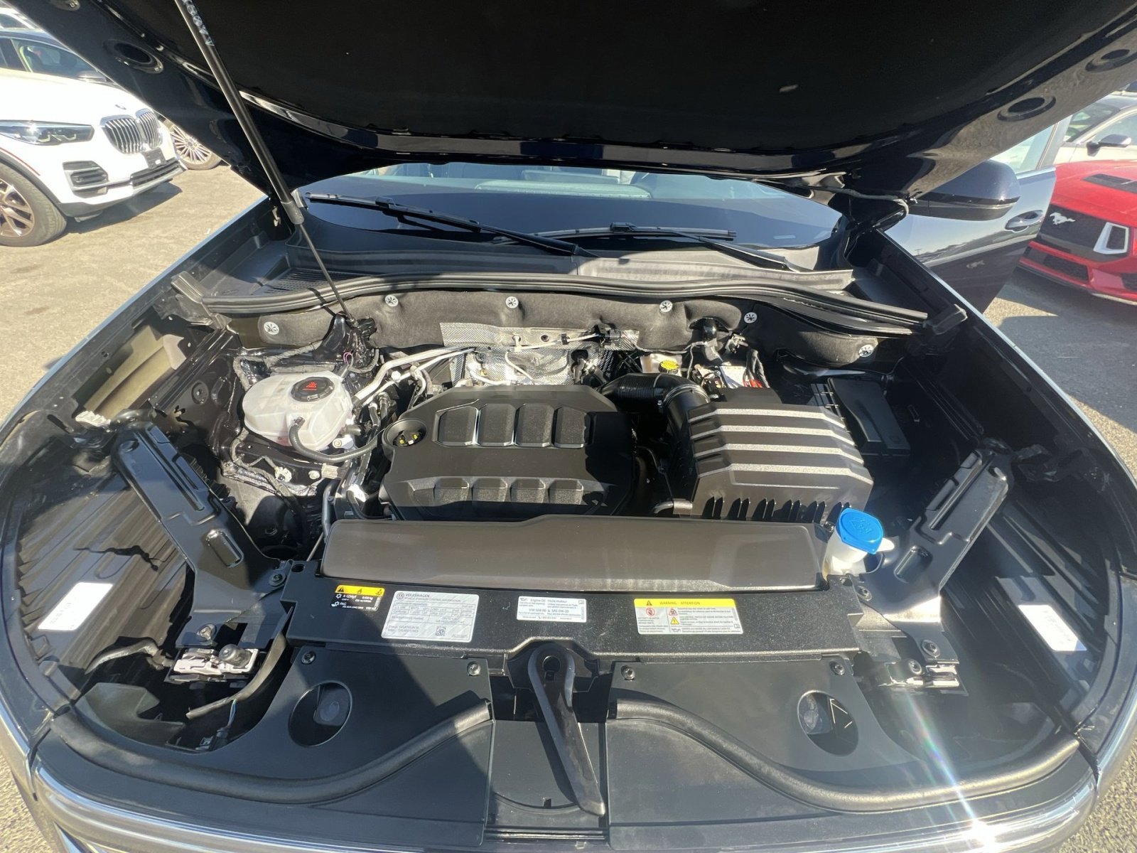 Used 2025 Volkswagen Atlas SE FWD image 35